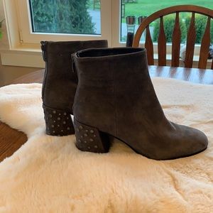 New grey suede GAP  boot w/fancy heel